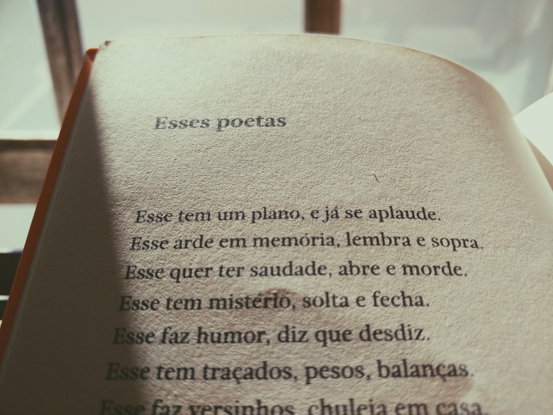 Esse App Está Fazendo Usuários Abandonarem o Visual Padrão do WhatsApp