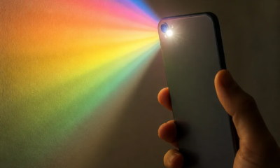 Transforme o Flash do Seu Celular em Luzes Coloridas